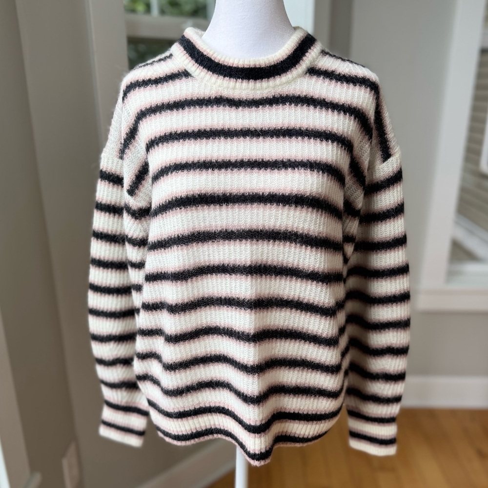 Everlane Cocoon Crew in Ivory Black Pink Stripe Alpaca Wool Sweater Size XS